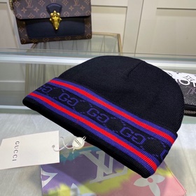 В комплекте с пылезащитным чехлом GUCCI Оригинальная шапка с банд