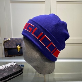 В комплекте с пылезащитным чехлом GUCCI Оригинальная шапка с банд