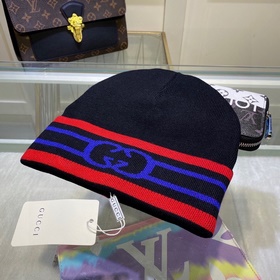В комплекте с пылезащитным чехлом GUCCI Оригинальная шапка с банд