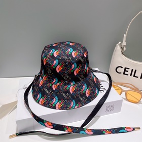 【GUCCI】 Официальный сайт доступен на севере страны. Новая корейск