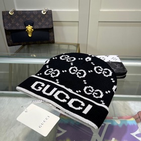 Официальный сайт GUCCI. Вязаная шапка из кашемира. Новинка на офи