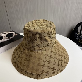 GUCCI Гуччи рыбацкая шапка. Новинка на официальном сайте Gucci. Р
