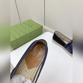 2025 Новые цвета ранней весны Gucci  Классические лодочные туфли