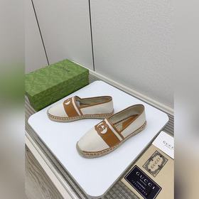 2025 Новые цвета ранней весны Gucci  Классические лодочные туфли