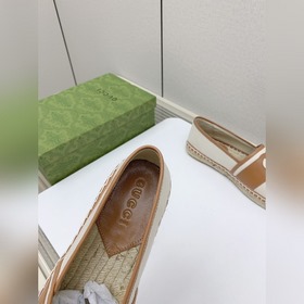 2025 Новые цвета ранней весны Gucci  Классические лодочные туфли