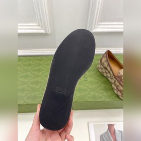 Gucci 24G Home, основная коллекция, наконец-то вышла в свет. Это