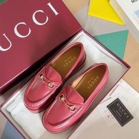 Версия высшего качества： женская модель  Gucci Новейшие туфли с 