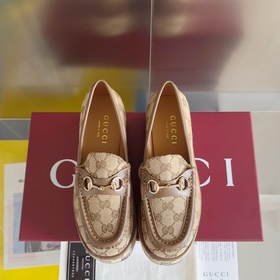 Версия высшего качества： женская модель  Gucci Новейшие туфли с 