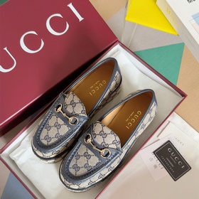 Версия высшего качества： женская модель  Gucci Новейшие туфли с 