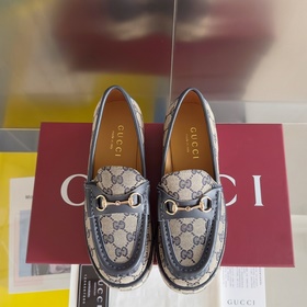 Версия высшего качества： женская модель  Gucci Новейшие туфли с 