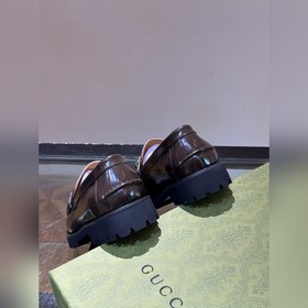 Gucci – оригинальные мужские кожаные туфли для официальных и повс