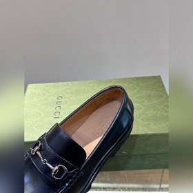 Gucci – оригинальные мужские кожаные туфли для официальных и повс