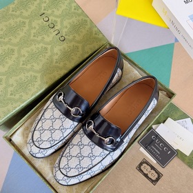 Топовая версия： мужская модель ( Gucci G-Classics Лоферы с пряжко