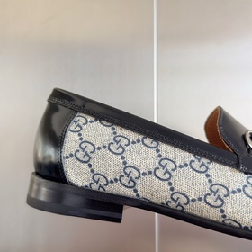 Топовая версия： мужская модель ( Gucci G-Classics Лоферы с пряжко