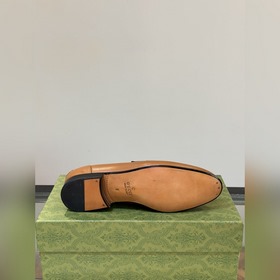 Gucci — высококачественные мужские кожаные туфли на высокой подош