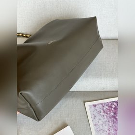 Оригинальная кожа LOEWE Новинка 1774 В комплекте металлическая це