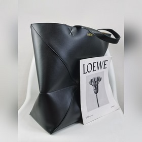 Оригинальная кожа LOEWE Модель 1761 Большой размер Большая сумка