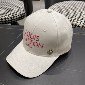 Бейсболка Louis Vuitton Новая модель LV, изготовлена с высоким ка