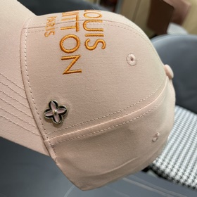 Бейсболка Louis Vuitton Новая модель LV, изготовлена с высоким ка