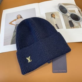 Официальный сайт Lv Очень универсальный, подходит для мужчин и же