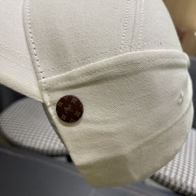 Louis Vuitton 2025 новая модель бейсболки ранней осени  Бейсбол