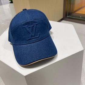 Бейсболка Louis Vuitton Новая бейсболка LV, тщательно изготовлена