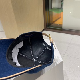 Бейсболка Louis Vuitton Новая бейсболка LV, тщательно изготовлена