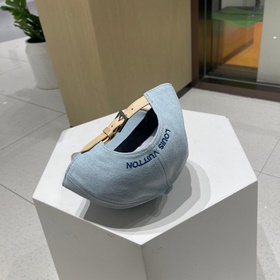 Бейсболка Louis Vuitton Новая бейсболка LV, тщательно изготовлена
