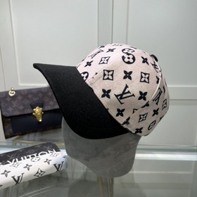 Бейсболка Louis Vuitton Новая бейсболка LV, тщательно изготовленн