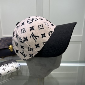 Бейсболка Louis Vuitton Новая бейсболка LV, тщательно изготовленн