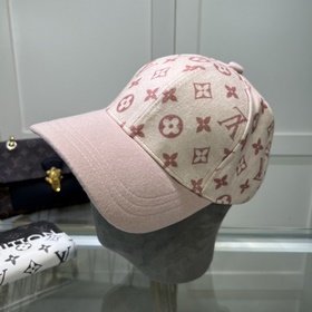 Бейсболка Louis Vuitton Новая бейсболка LV, тщательно изготовленн