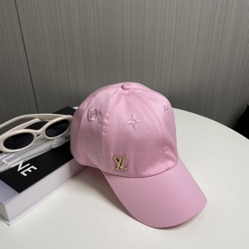 LouiVuittonLV 2025 Новая модель от Louis Vuitton. Бейсболка с выш
