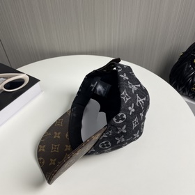 Новая оригинальная бейсболка LV (Louis Vuitton), изготовленная на