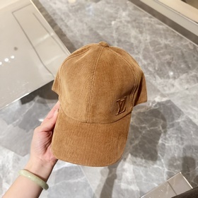 Louis Vuitton LV, веселая бейсболка из вельвета, новая осенняя мо