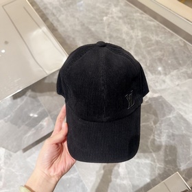 Louis Vuitton LV, веселая бейсболка из вельвета, новая осенняя мо