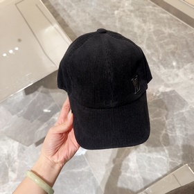 Louis Vuitton LV, веселая бейсболка из вельвета, новая осенняя мо