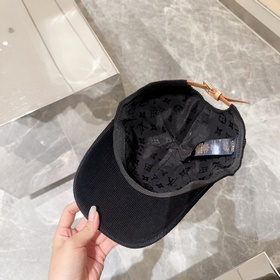 Louis Vuitton LV, веселая бейсболка из вельвета, новая осенняя мо