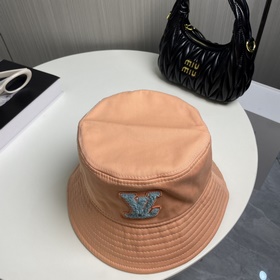 Бейсболка Louis Vuitton Новая модель LV, высококачественное изгот