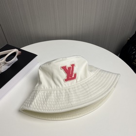 Бейсболка Louis Vuitton Новая модель LV, высококачественное изгот