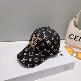 Новинка! Louis Vuitton представляет новую бейсболку LV, изготовле