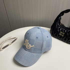 Louis Vuitton 2025 Новая джинсовая бейсболка  LV бейсболка, лак