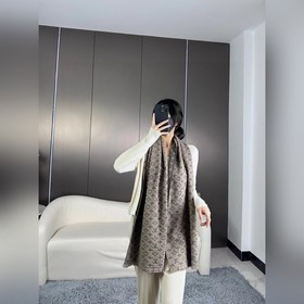 Новинка! Lv Super Like, очень стабильный. Этот мужской шарф LV им