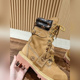 Только для женщин. Louis Vuitton x Timberland совместная коллекци