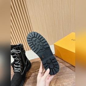 Только для женщин. Louis Vuitton x Timberland совместная коллекци