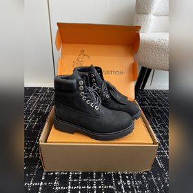 Услуги покупке товаров Louis Vuitton x Timberland совместная кол