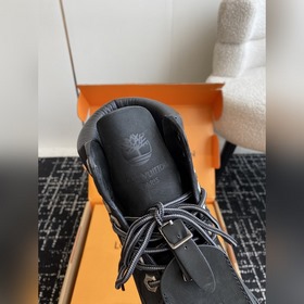Услуги покупке товаров Louis Vuitton x Timberland совместная кол