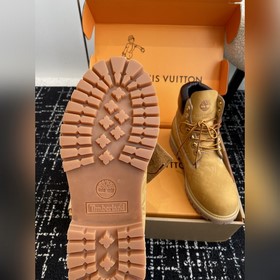 Услуги покупке товаров Louis Vuitton x Timberland совместная кол