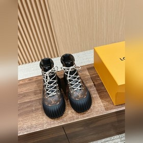 #Louis Vuitton Старый узор, толстая подошва, короткие ботинки, че