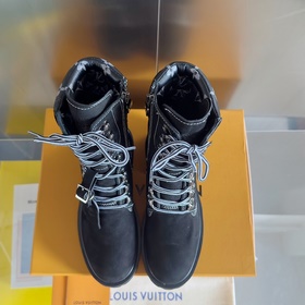 Версия высшего качества： женская модель LV x Timberland Тимберле