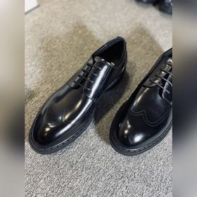 Оригинальная модель! Новая коллекция Prada, синхронный выпуск в м